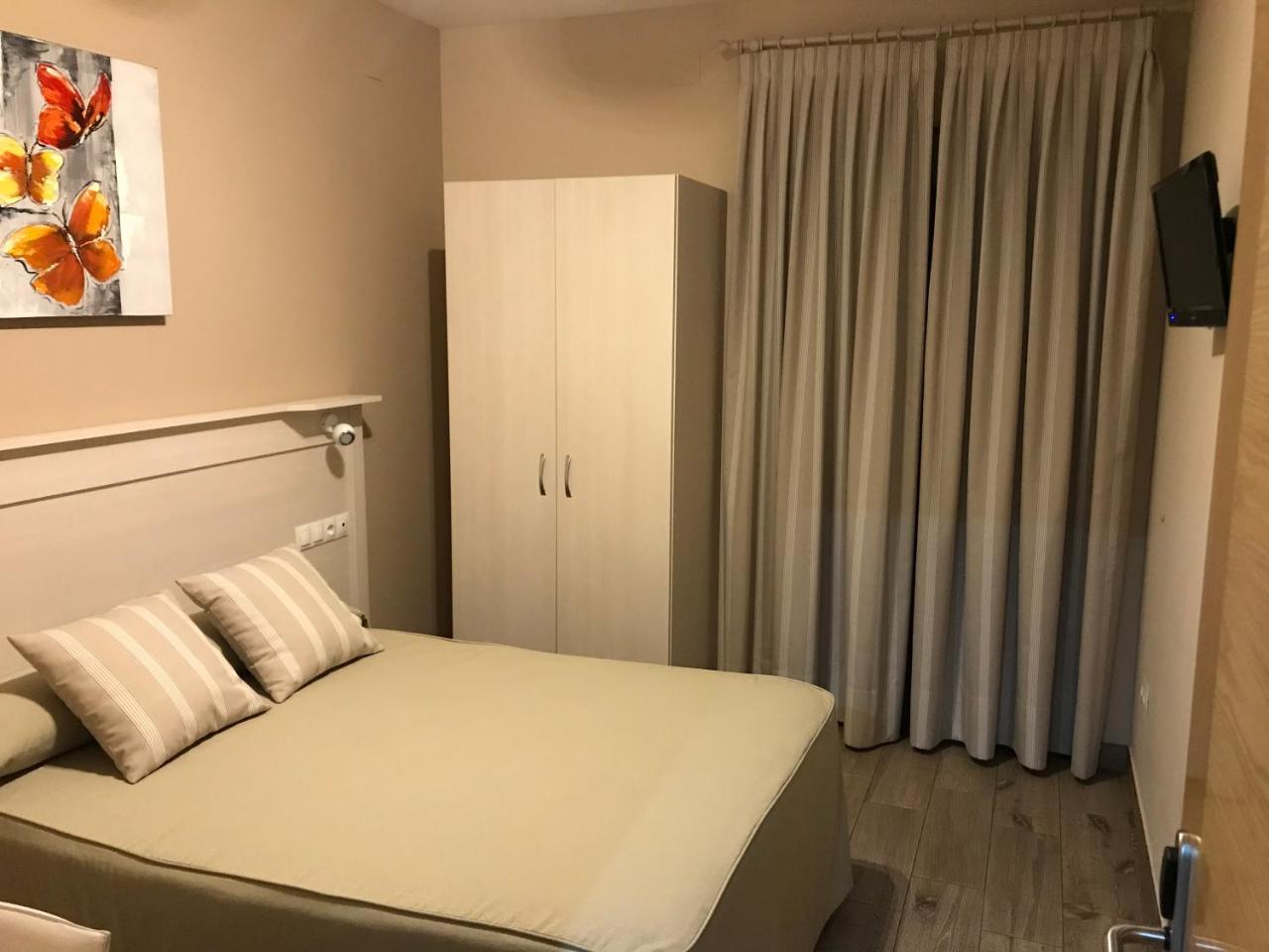 Hostal Los Encinares Villanueva de Córdoba Екстериор снимка